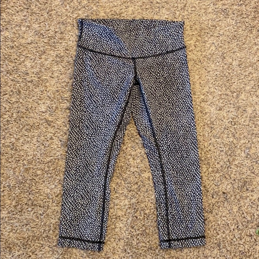 Lululemon Wunder Under Crop 21 inch
